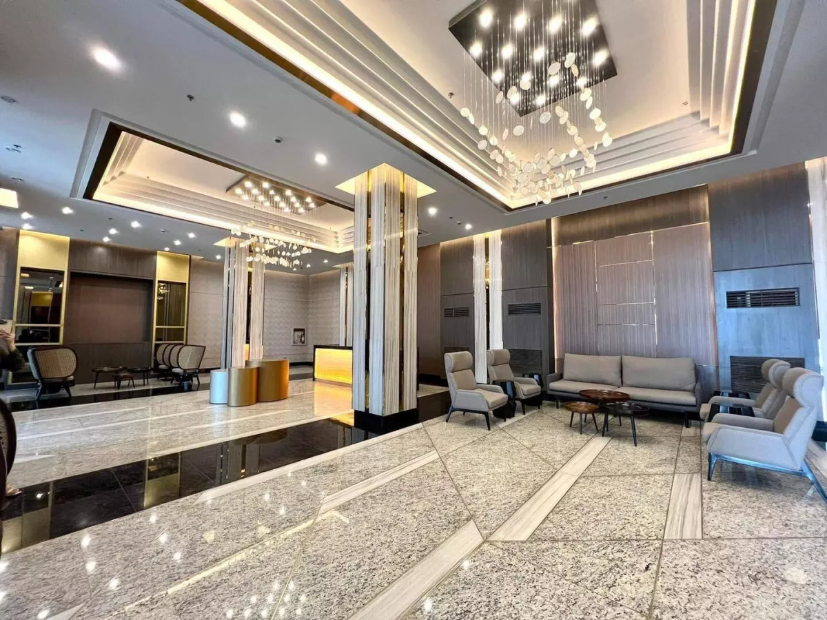galleria-lobby